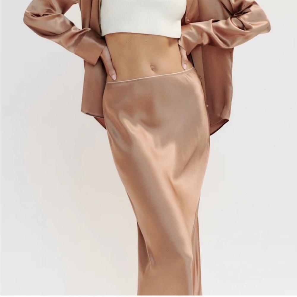 NEW Reformation x Layla Silk Midi Skirt Women’s Size 4
